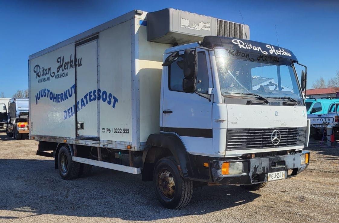 Mercedes-Benz 917 frigo manual full steel 6 cylinder