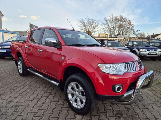 Mitsubishi L200 Intense Doppelkabine 4WD **Top-Zustand**