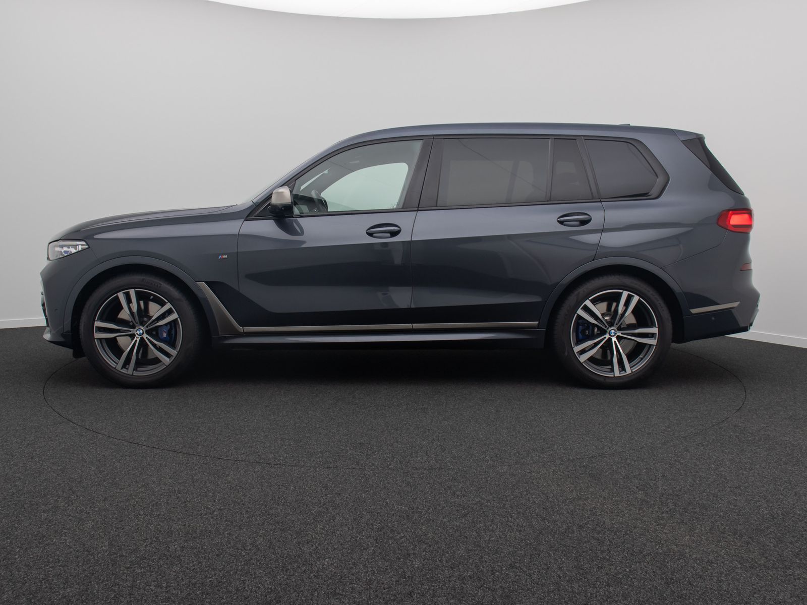 Fahrzeugabbildung BMW X7 M50i SoftClose Laser 360°H/K Panorama HUD ACC