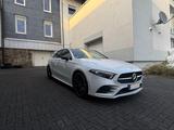 Mercedes-Benz A 250 Limousine AMG-Line*Pano*Nightpaket*MBUX*