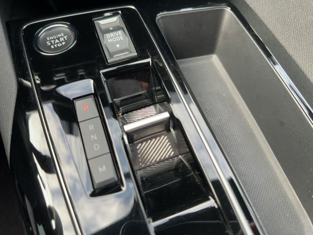 Foto Nummer 18: PEUGEOT 5008