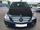 Mercedes-Benz B 170 BlueEFFICIENCY -Klima/Shzg./AHK/ usw. - Mercedes-Benz B 170