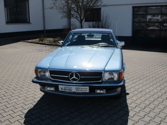 Mercedes-Benz SL 300 Top Zustand!!!