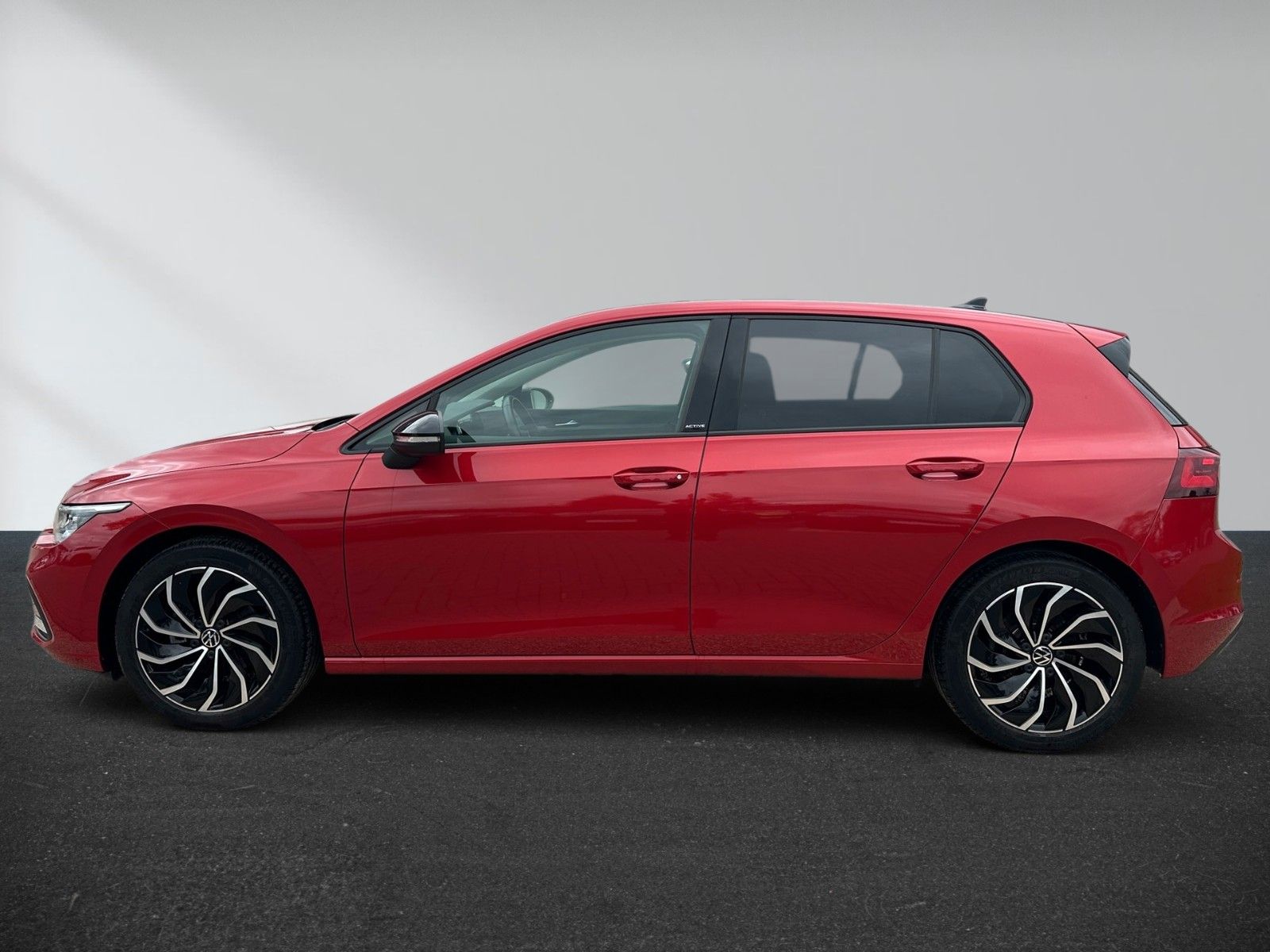 Volkswagen Golf VIII Lim. Life eTSI – Bild 9