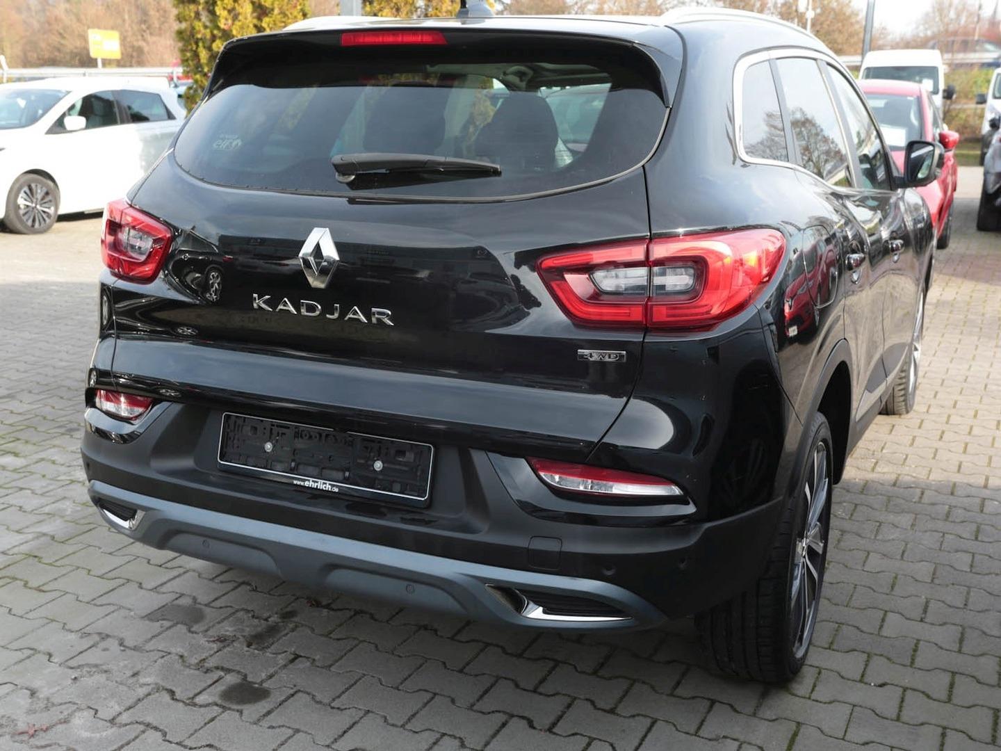 Renault Kadjar Bose+AWD+Panoramadach+PDC+RFK+NAVI+SHZ