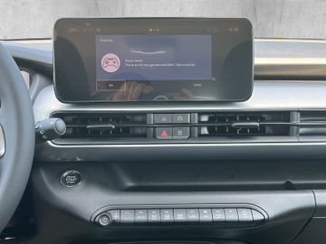 Jeep Avenger 1.2l e-Hybrid *ALLWETTER*SHZ*PDC*NAVI*