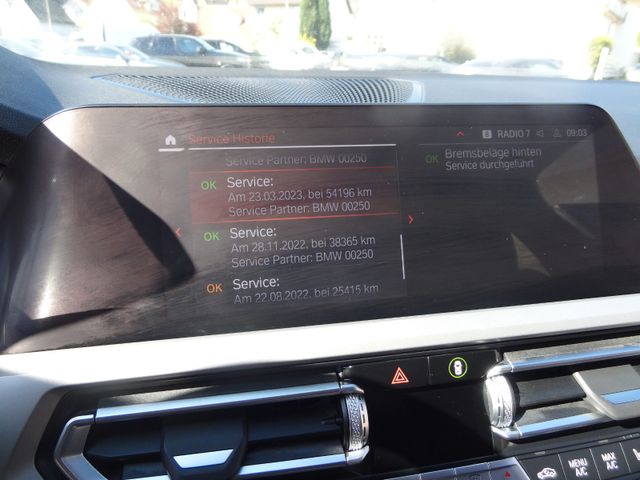 Fahrzeugabbildung BMW 320d xDrive/1.Hand/Virtual/AHK/Leder/Navi/190PS/
