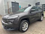 Jeep CHEROKEE 2.0 103 kW 4X4 AHK/NAVI/KLIMAUT/PDC/TEM - Jeep Cherokee: 4.0