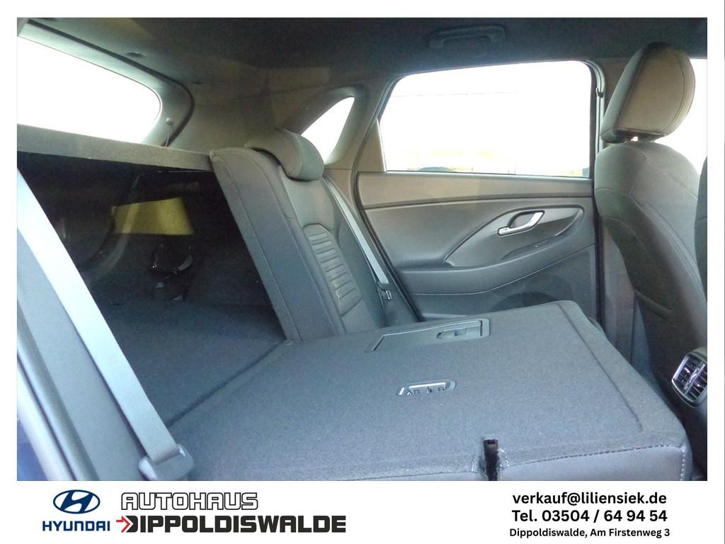 Hyundai i30 1.0 T-GDi Advantage LED, PDC, Navi