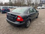 Ford Focus Lim. Trend Trend  KLIMAAUTOMATIK!!! - Ford Focus aus 2006 mit Diesel-Antrieb
