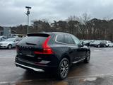 Volvo XC 60 XC60 Inscription AWD Allradantrieb - Volvo XC60 mit Diesel-Antrieb: Geländewagen