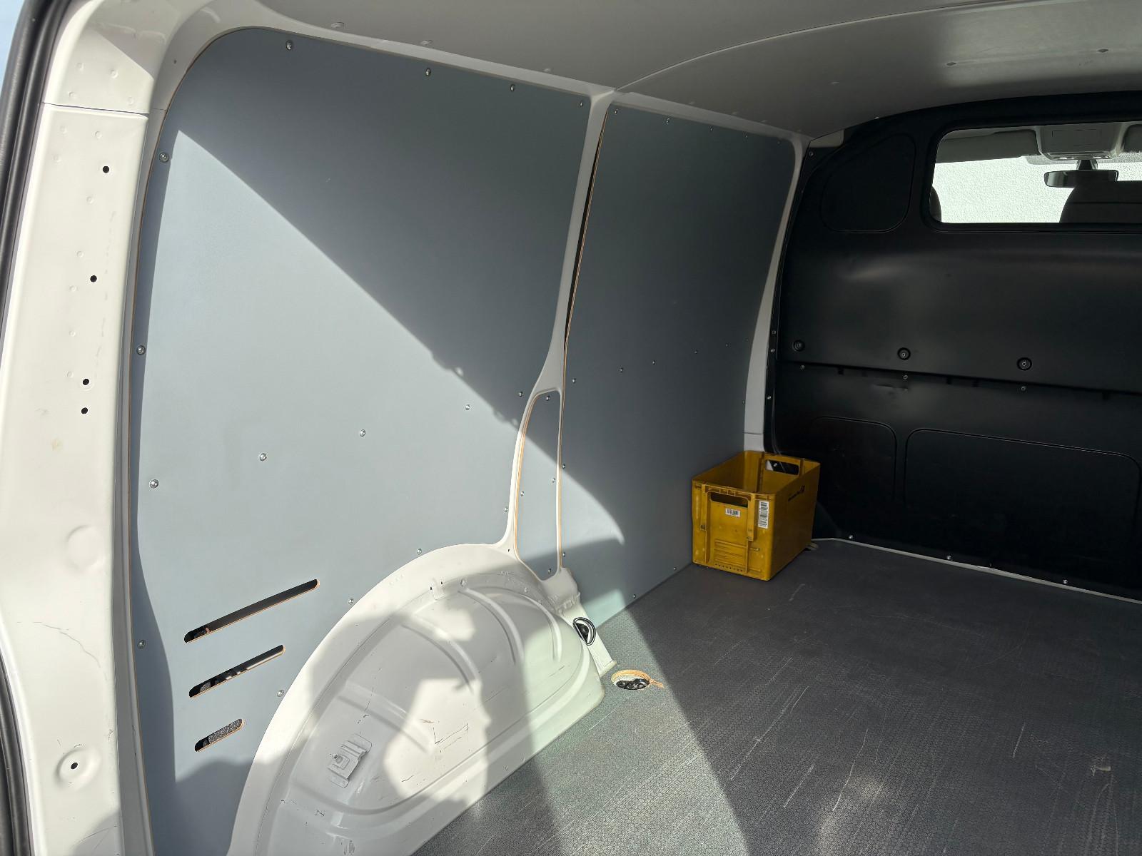 Volkswagen T6 Transporter 2.0, Kamera, AHK, Heckscheibe