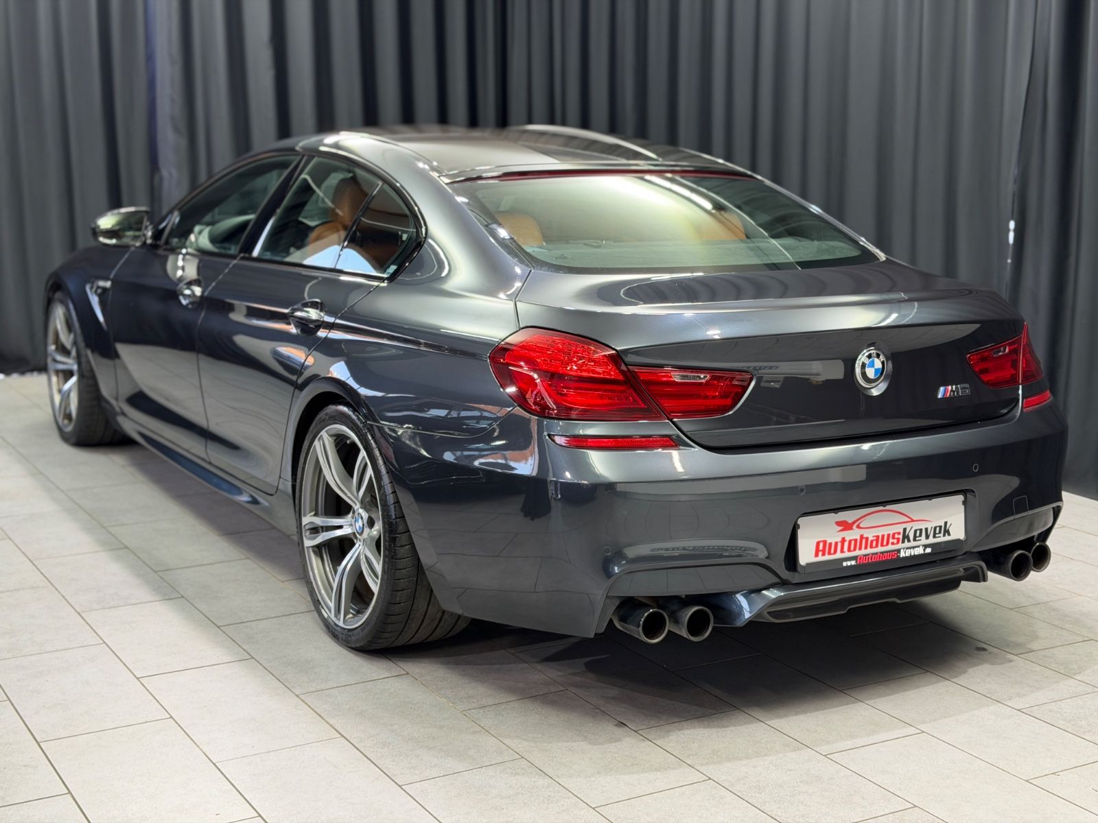 Fahrzeugabbildung BMW M6 Gran Coupe Competition|B/O|NIGHT-VISION|VOLL|