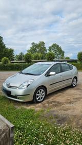 Toyota Prius Hybrid 1.5 - - Toyota Prius aus 2005 mit Hybrid-Antrieb