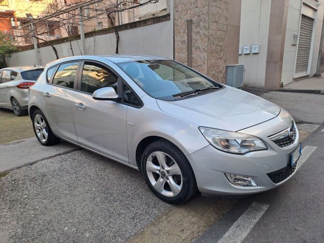 Opel Astra 1.7 CDTI 110CV 5 porte unico propriet