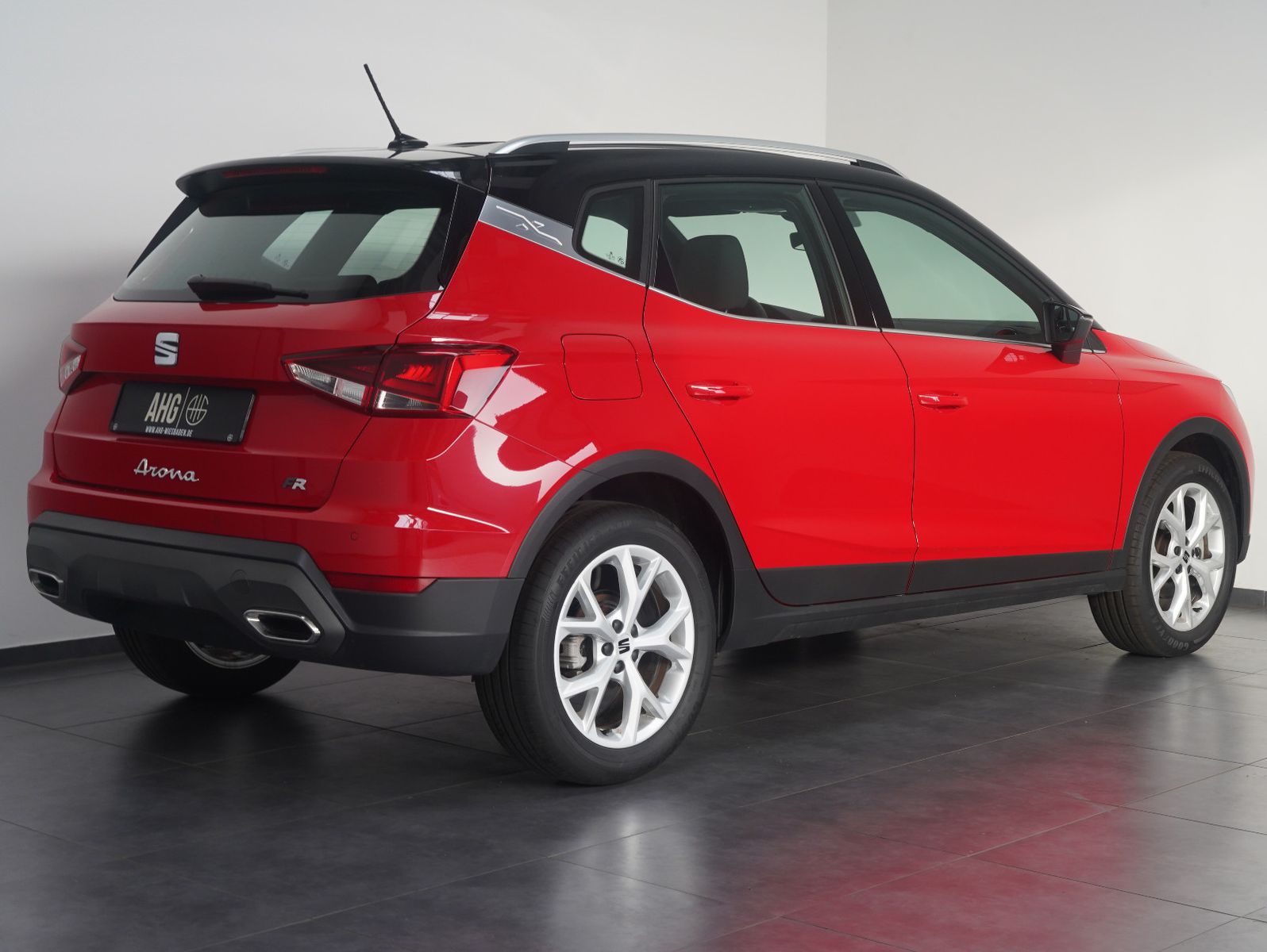 Fahrzeugabbildung SEAT Arona 1.0 TSI FR PRO/PDC/LED/NAVI