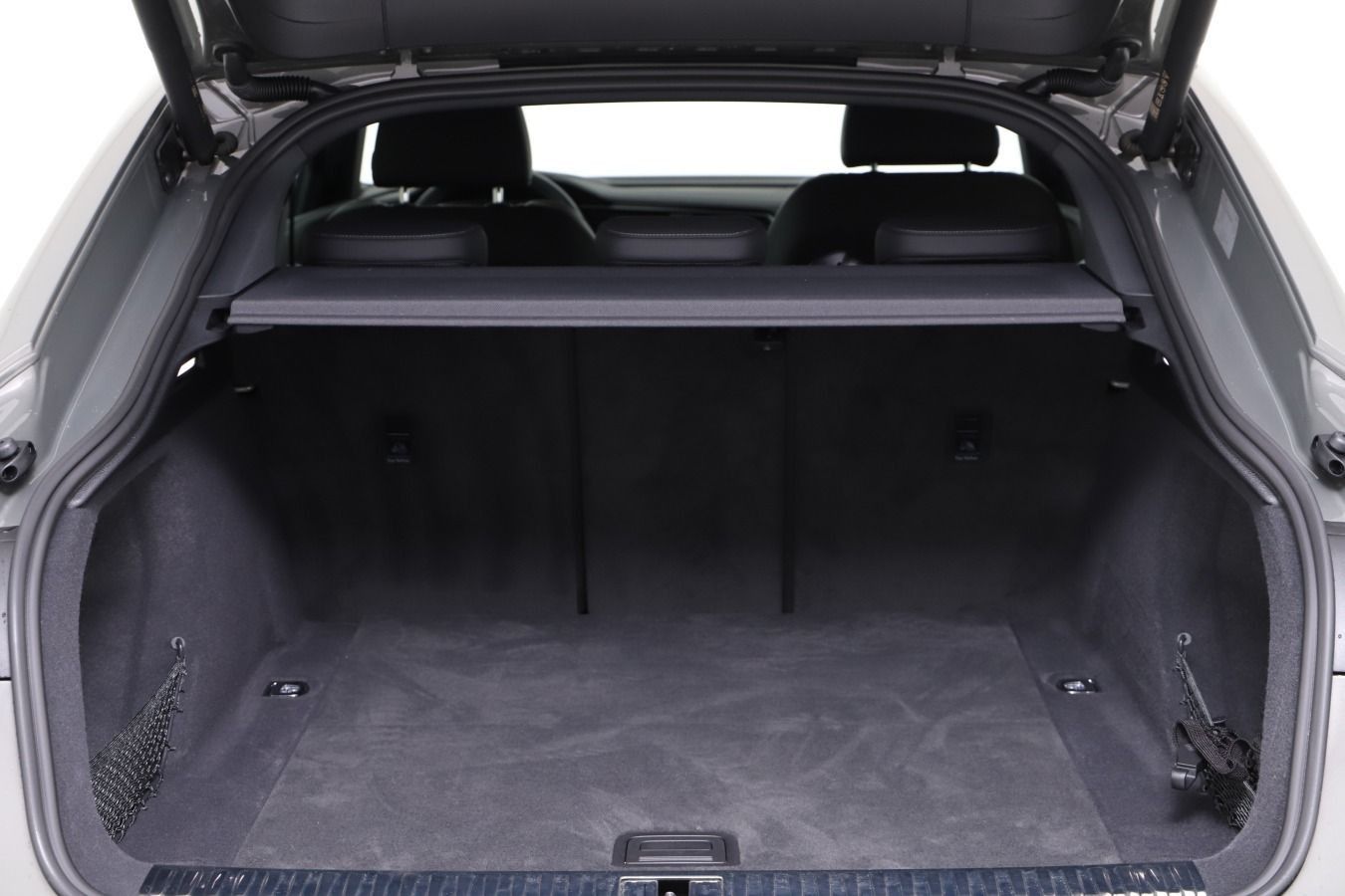 Audi Q8 e-tron - Bild 15