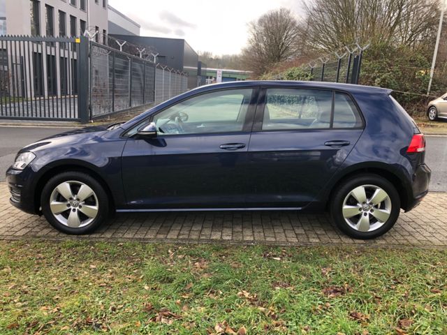 Volkswagen Golf VII 1,6 TDI Lim. Comfortline BMT