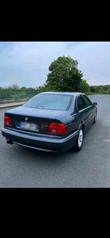 BMW 520i 520i - BMW 520 aus 1997: 520i