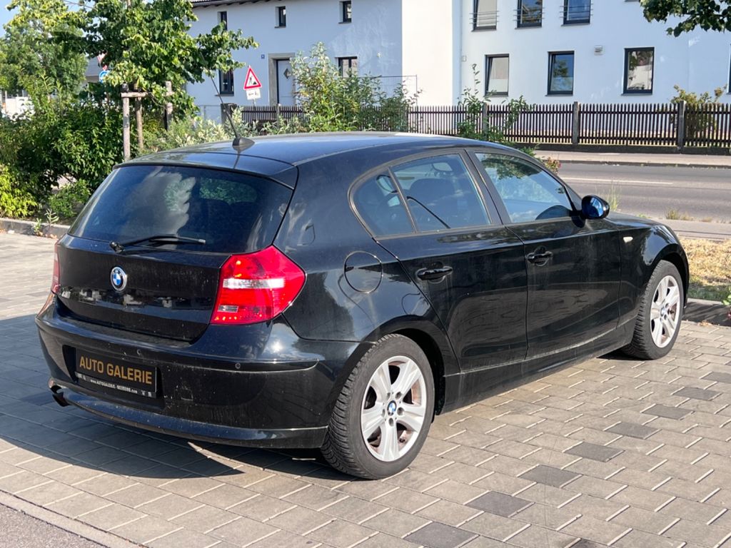 BMW 118 6