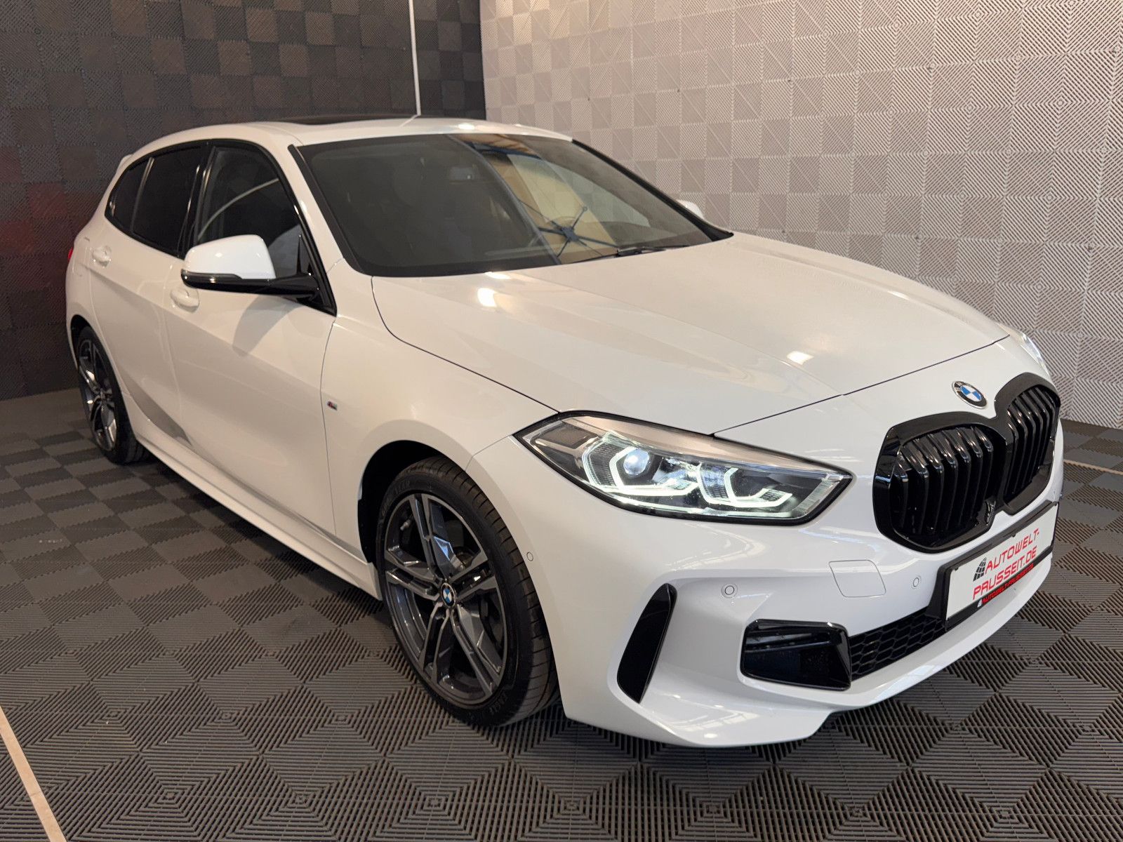 Gebrauchtwagen BMW 120 120d xDr.*M-SPORT*HK-LED-PANO-ALCAN.-SHZ-DAB-18" in Fulda
