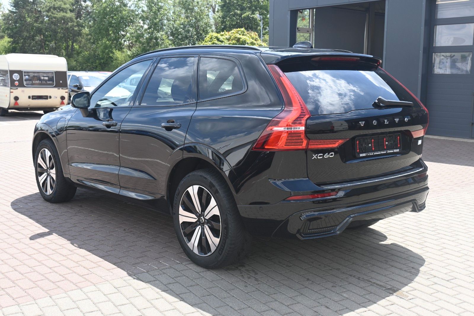 Fahrzeugabbildung Volvo XC60 T6 AWD Recharge Plus Dark*360°*ACC*AHK
