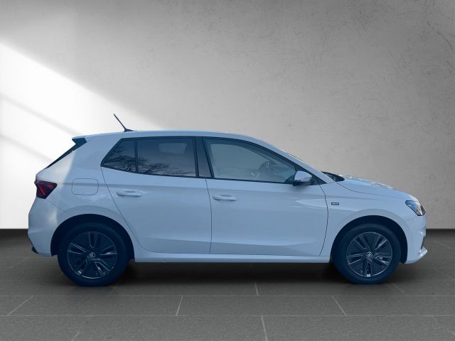 Skoda Fabia IV 1.0 TSI DSG Drive *2xPDC*CAM*DAB*LED*