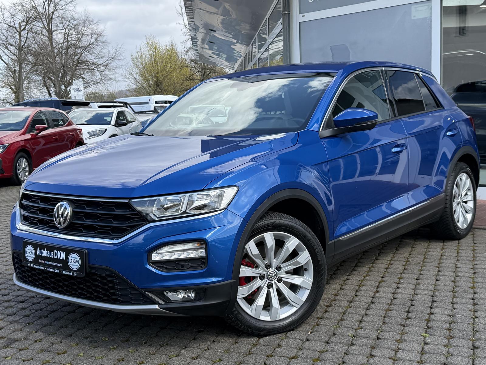 Volkswagen T-Roc Sport / 4Motion / Automatik / AHK /