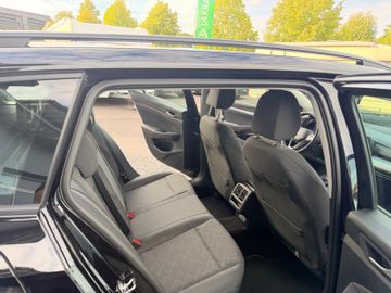 Volkswagen Golf - 12