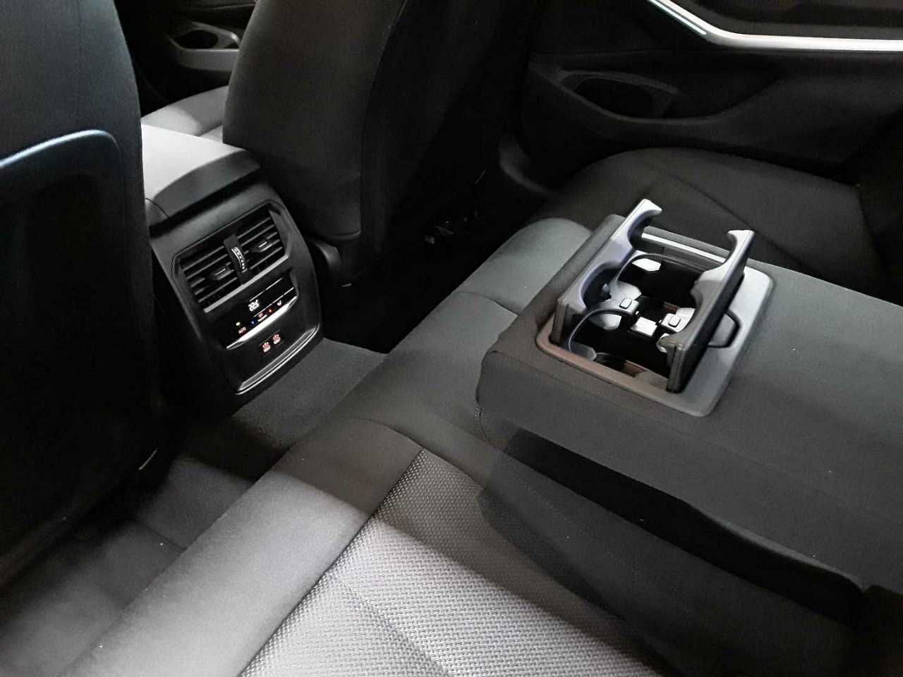 BMW 320d Aut. Navi GD LED SHZ foto 8