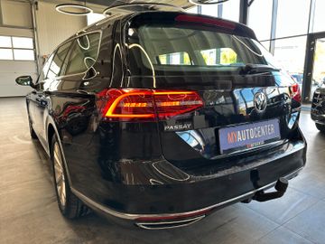 MYAUTOCENTER – Gebraucht- und Jahreswagen mit Werkstattservice in Pfaffenhofen Volkswagen Passat Highline *4Motion*Massage*AHK*LED*Keyless