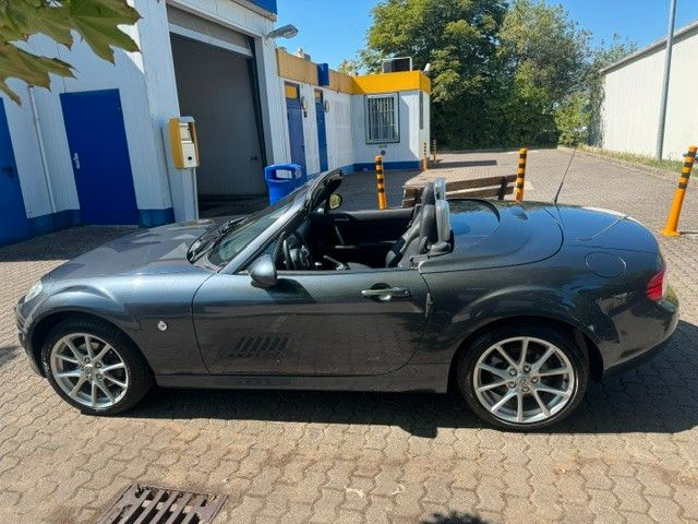 Fahrzeugabbildung Mazda MX-5 2.0 Sports-Line Roadster Coupe LEDER SHZ