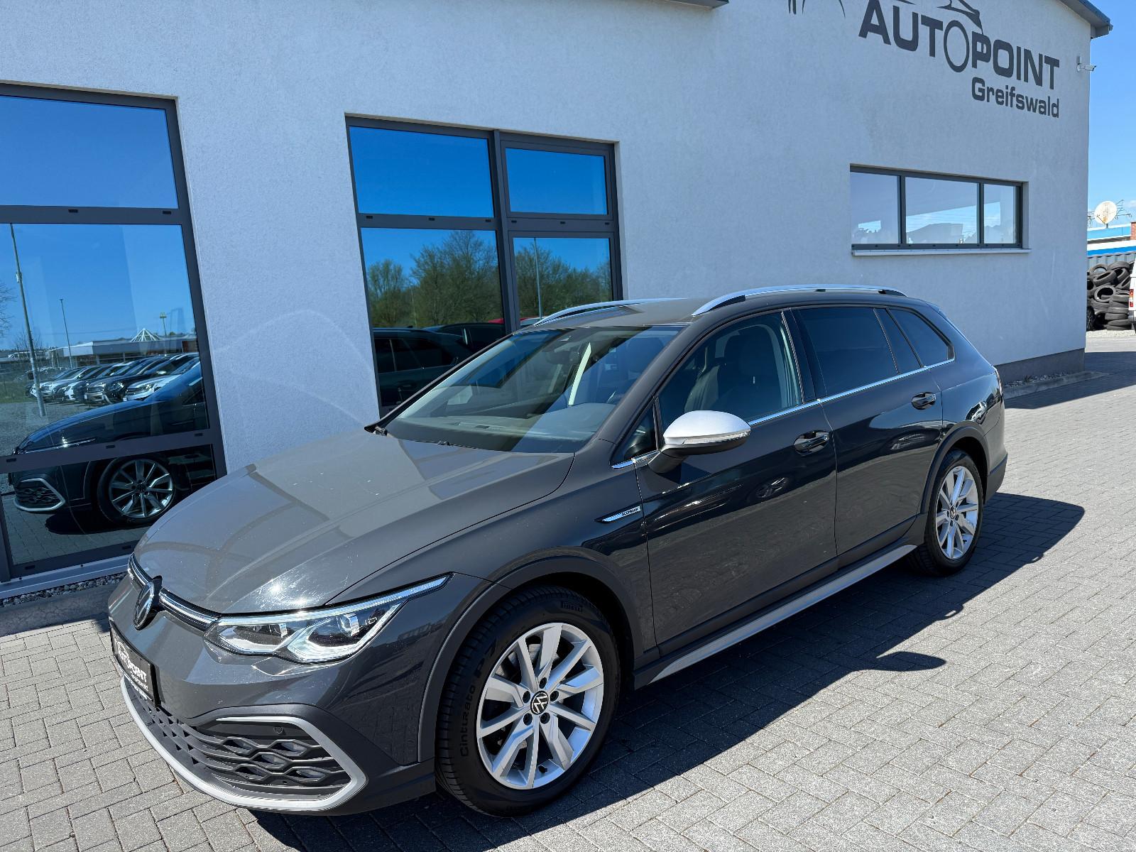 Volkswagen Golf Variant Alltrack 4Motion LED AHK NAVI ACC