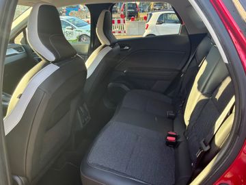 Renault Captur - 11