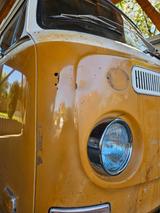 Volkswagen VW T2a Deluxe Bus Hochdach Camper T2 Oldti... - Volkswagen T2: Camper