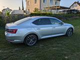 Skoda Superb 2.0 TSI DSG 4x4 L&K /Matrix/AHK/Columbus - Skoda: Columbus
