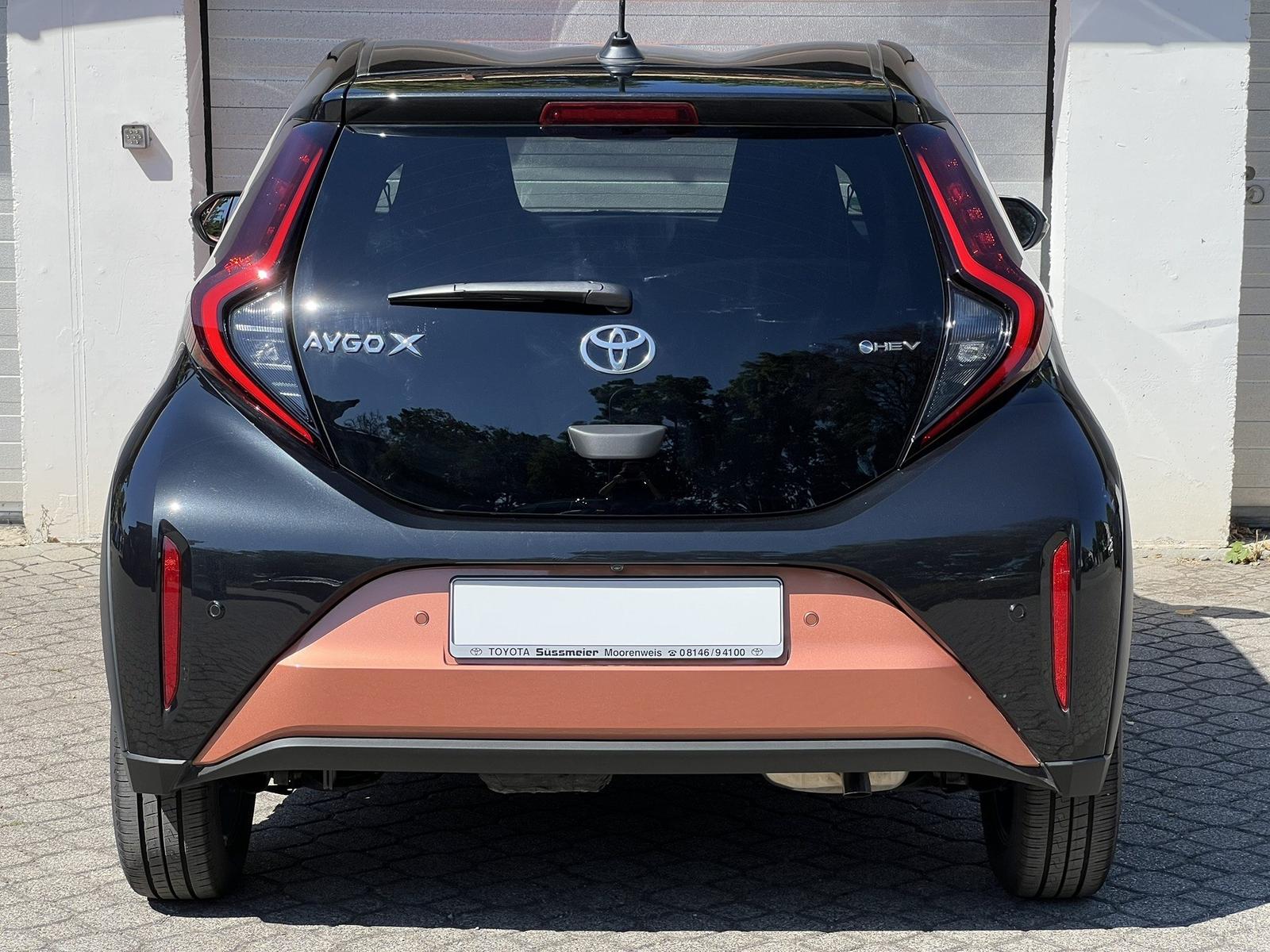 Toyota Aygo X Hybrid 1.5l Teamplayer Technik-P.