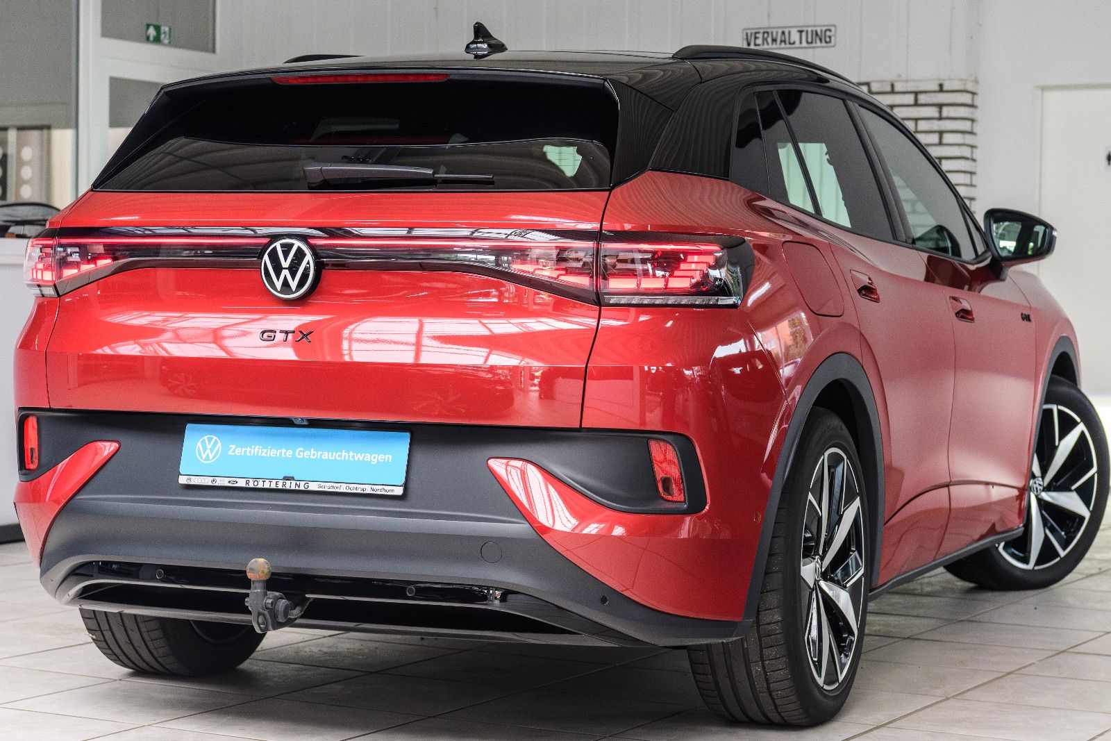 Fahrzeugabbildung Volkswagen ID.4 250 GTX 4Motion IQ-LED+AHK+E-SITZE+PANO+HuD