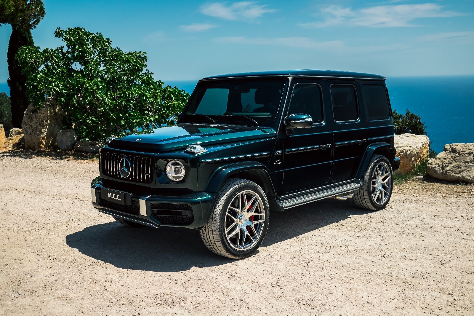 MERCEDES-BENZ G63 AMG - Emerald Green