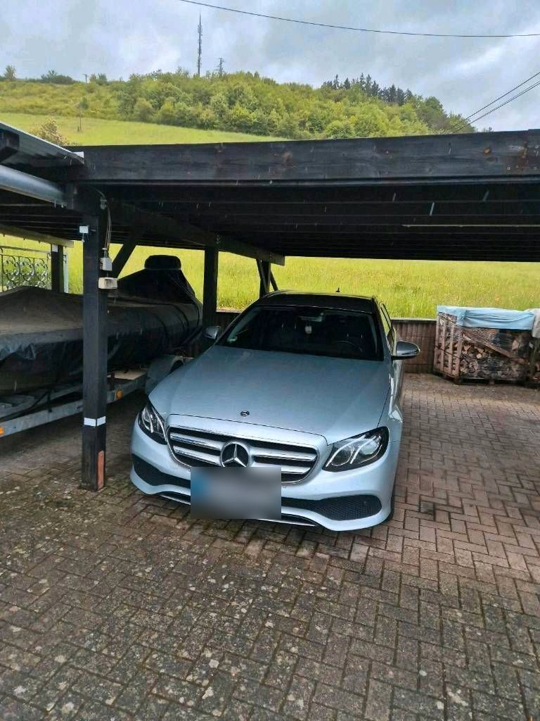 MERCEDES-BENZ E220 D S213 AHK sehr sparsam