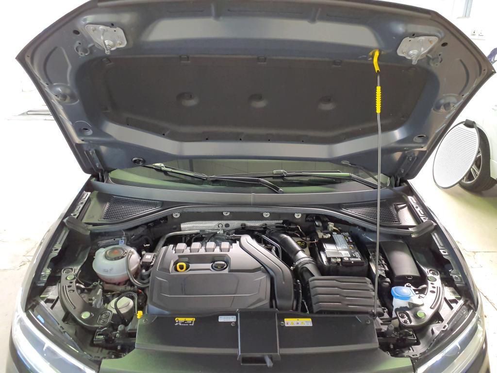 Volkswagen T-Roc Style 1.5 TSI 110kW DSG Pano*RFK*PDC;Tempo