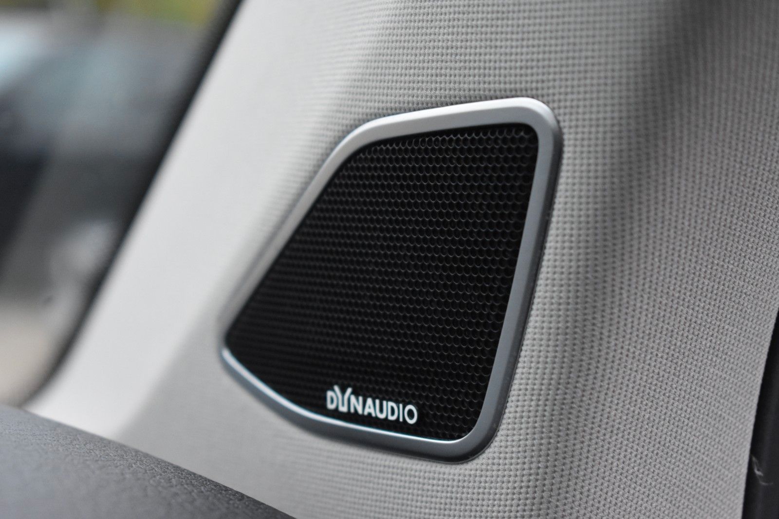 Fahrzeugabbildung Volkswagen T6 Multivan Highline 4Motion DYNAUDIO 1 Hand ACC