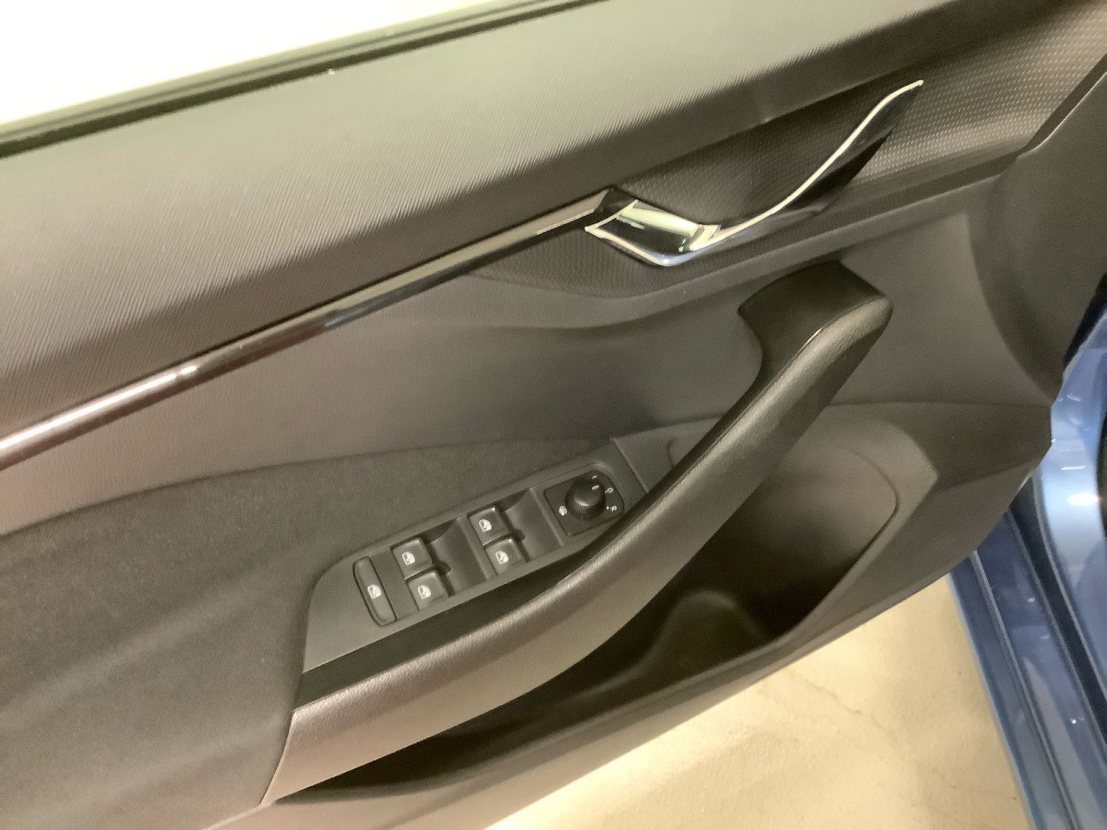 Scala Ambition 1.0 TSI / LED BLUETOOTH RÜCKFAHR
