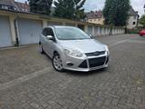 Ford Focus 2.0 TDCi * Automatik * TÜV * Euro 5 - Ford Focus aus 2011: 2.0