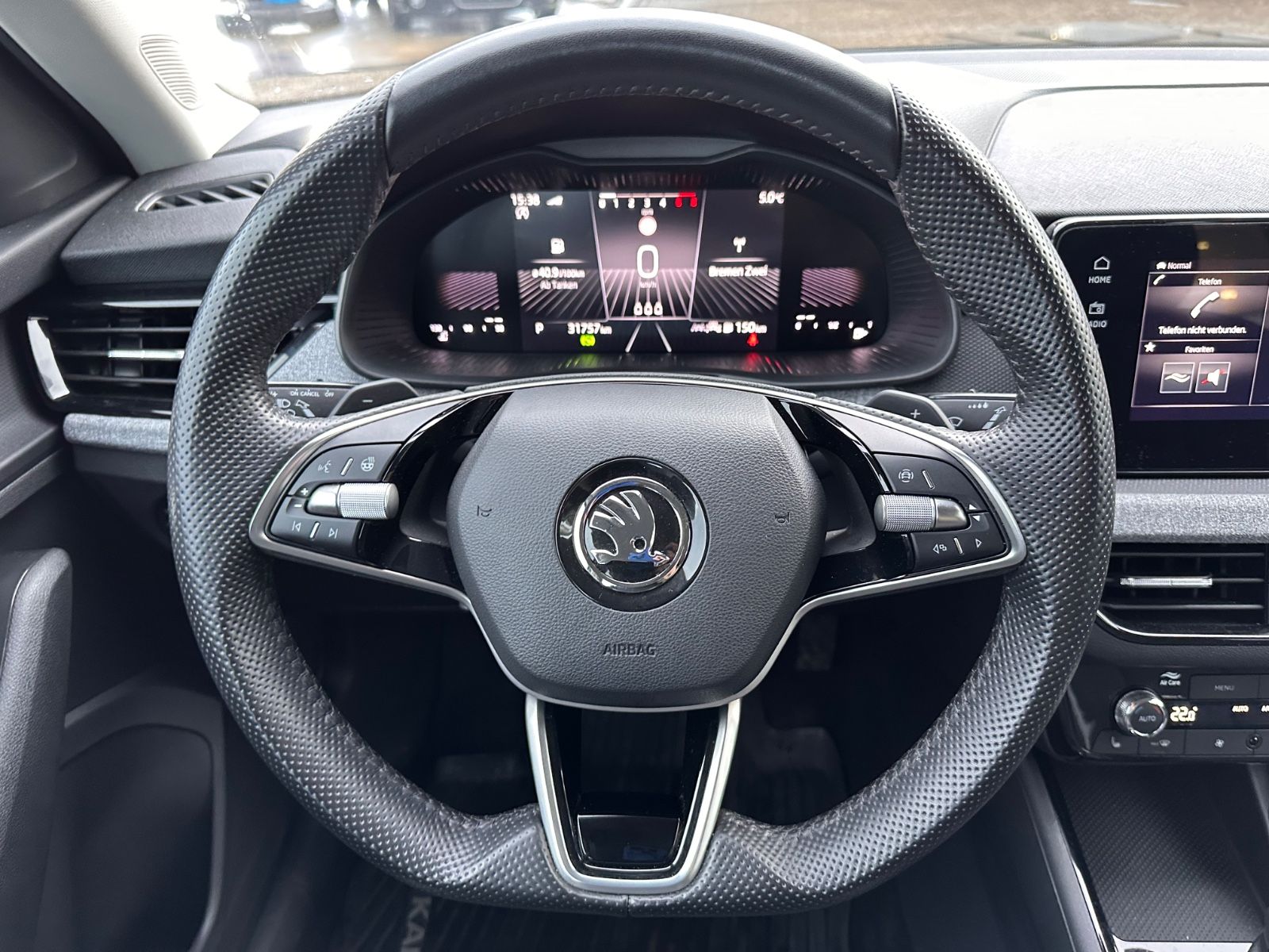 Fahrzeugabbildung SKODA Kamiq Selection 1.0 TSI DSG LED/PDC/APP/GRA