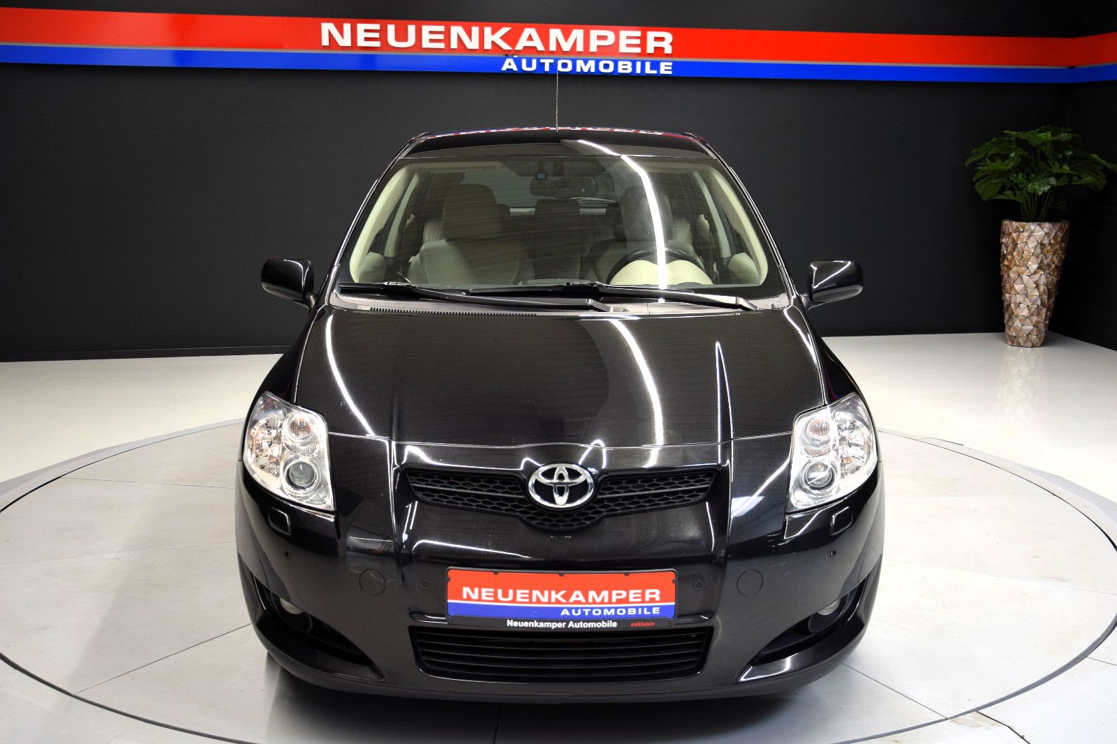 Fahrzeugabbildung Toyota Auris Executive 1. Hand Sitzheiz. Automatik PDC