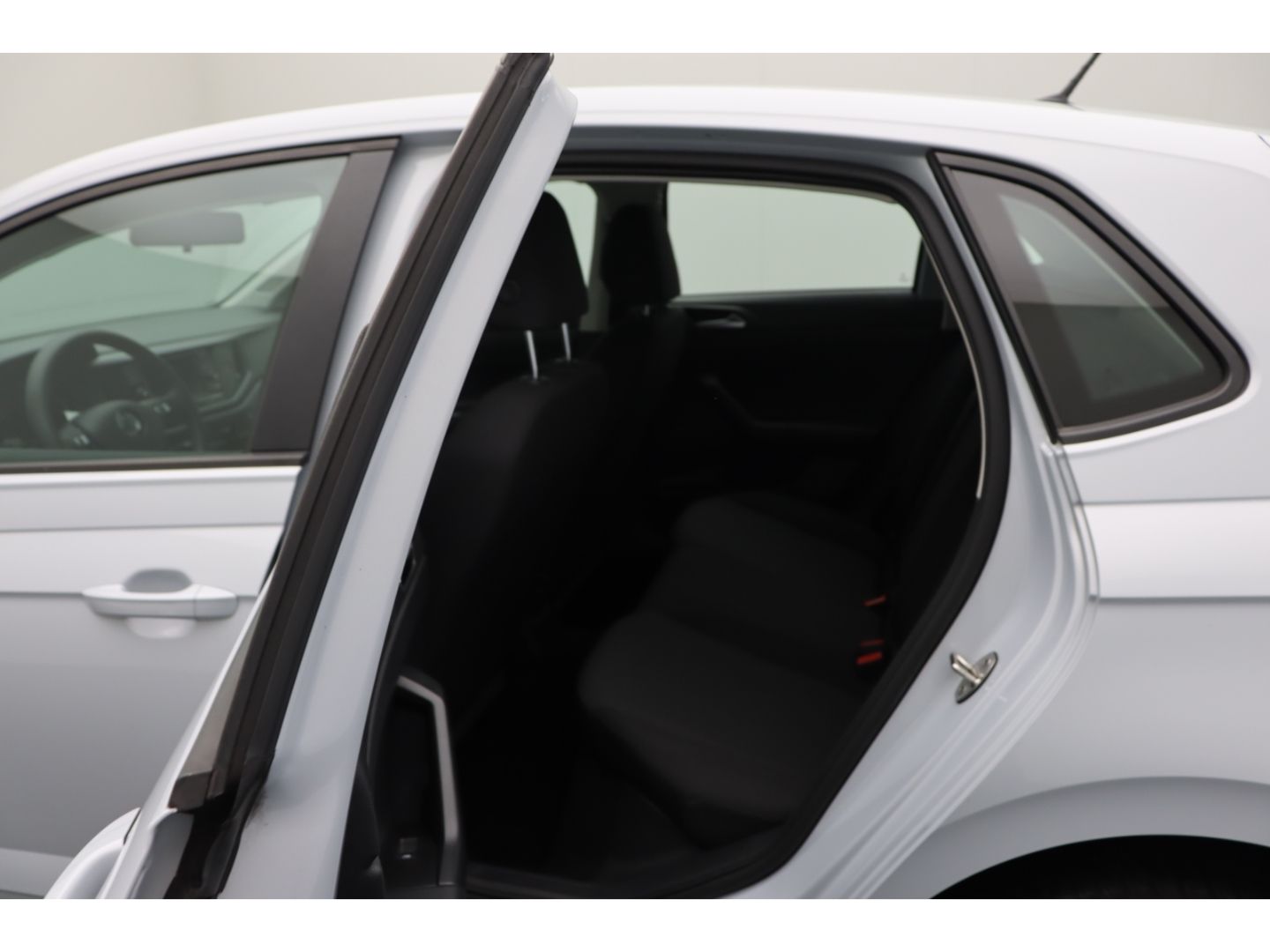 Fahrzeugabbildung Volkswagen Polo 1.0 VI Trendline Multifunktion SHZ