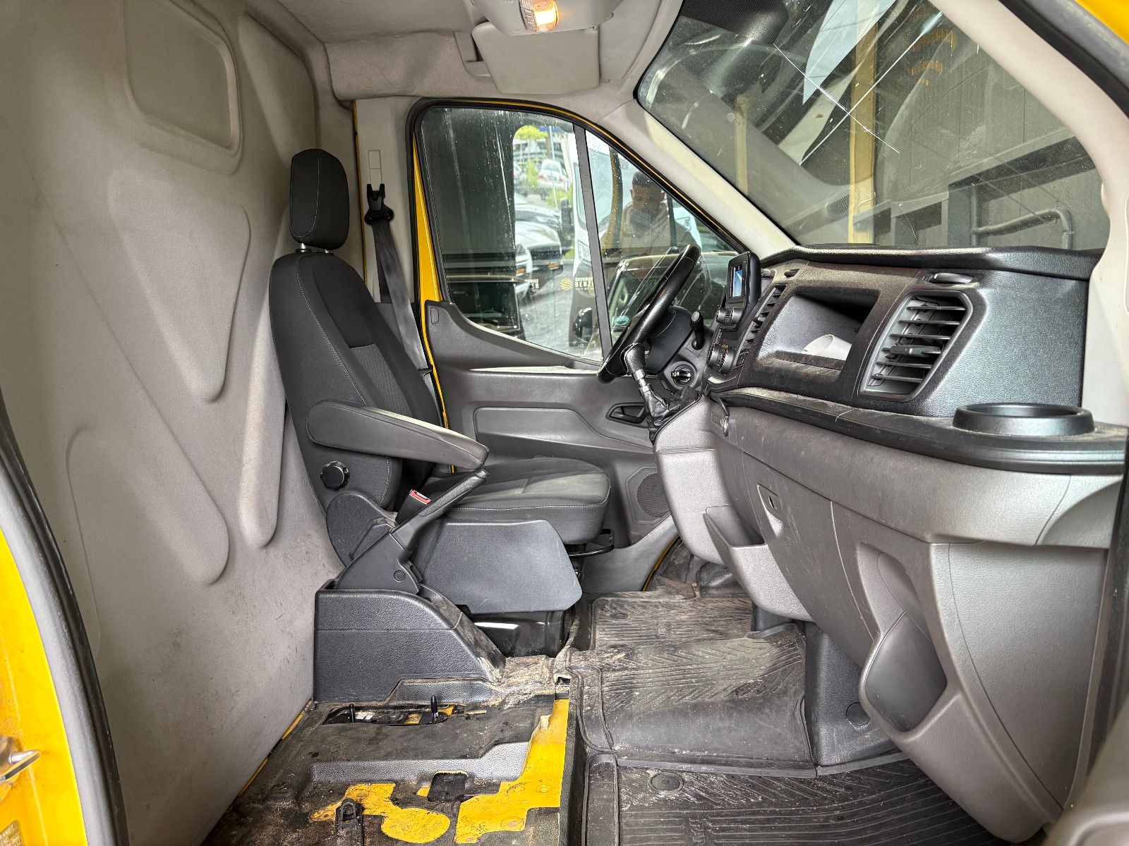 Fahrzeugabbildung Ford Transit Kasten 290 L2 Trend/1-SITZ/KAMERA/TEMPOM