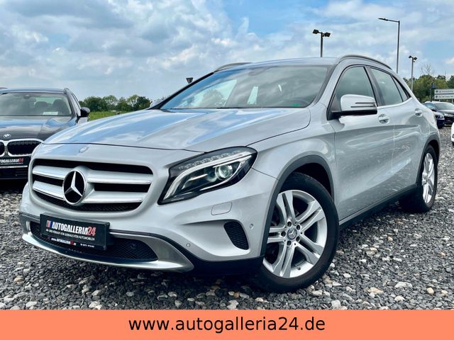 Mercedes-Benz GLA 180 Urban Navi Xenon 2.HAND Leder SPORTSITZE