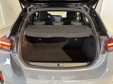 Fotografie 12 des Opel Corsa 1.2 Direct Injection Turbo GS